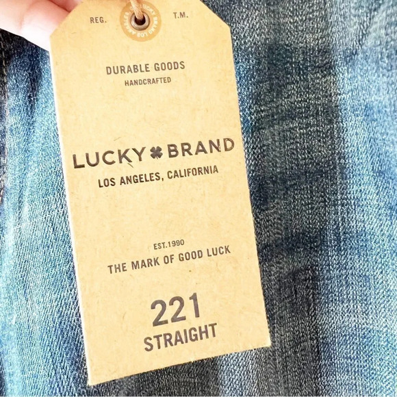Lucky Brand 221 Straight Medium Wash Men’s Jeans 42 X 30 Denim New With Tags NWT - Picture 3 of 14